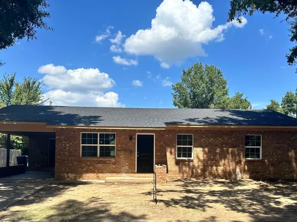 181 Bray St, Forrest City, AR 72335