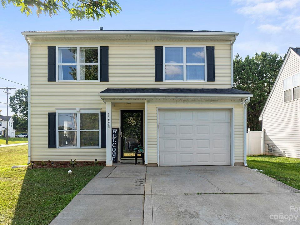 1st image of 1157 Crowders Woods Dr