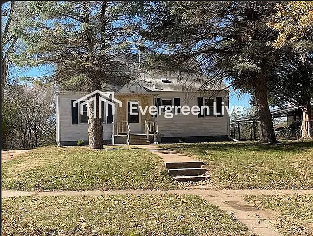 6616 S 30th St — Photo 2