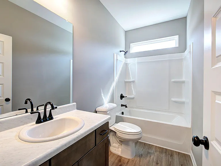 401 Perth Dr — Photo 18