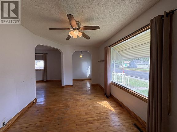 5th image of 240 3rd St W