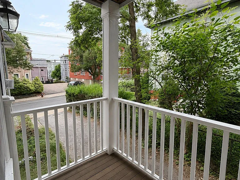29 Lowell St #1 — Photo 11
