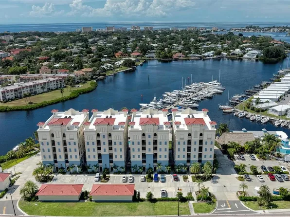 507 Tamiami Trl N #402, Venice, FL 34285