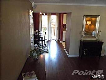 The flow on this condo is GREAT!