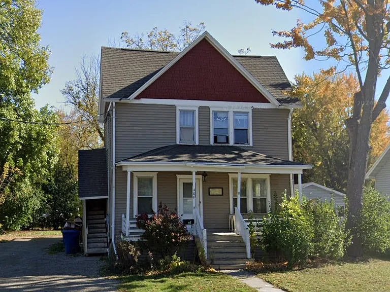 406 Naymut St — Photo 7