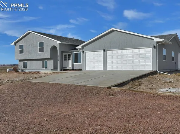 18320 Comanche Trl, Fountain, CO 80817