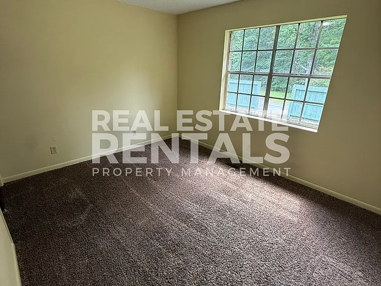 503 Newman Ln #30 — Photo 6