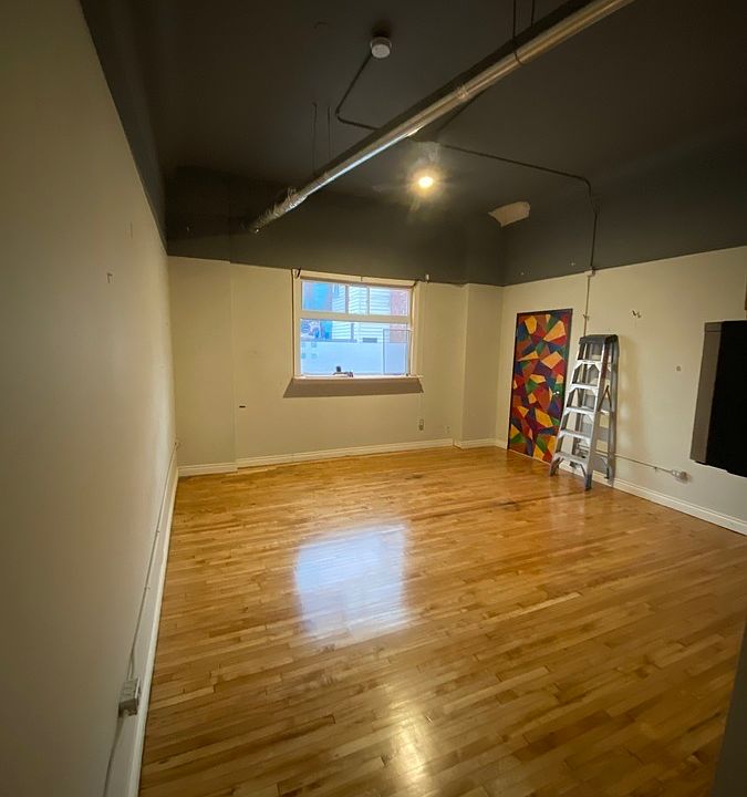 2nd image of 2840 Whelpton St #1A