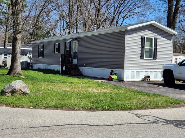 3500 Cedar Rd, Twin Lake, MI 49457