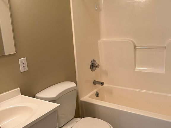 3rd image of 205 Westwood Ct #205