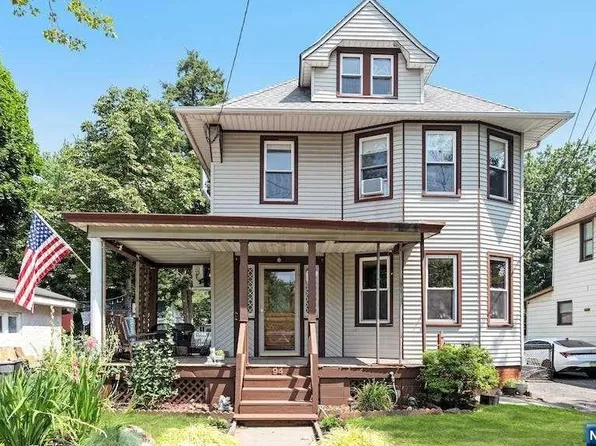 94 Hobart St, Ridgefield Park, NJ 07660