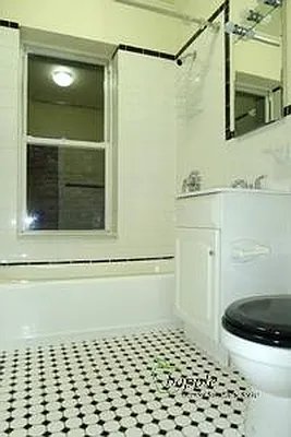 Rented by Bapple | media 10