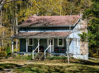 33 Phillips Ln, Deerfield, VA 24432