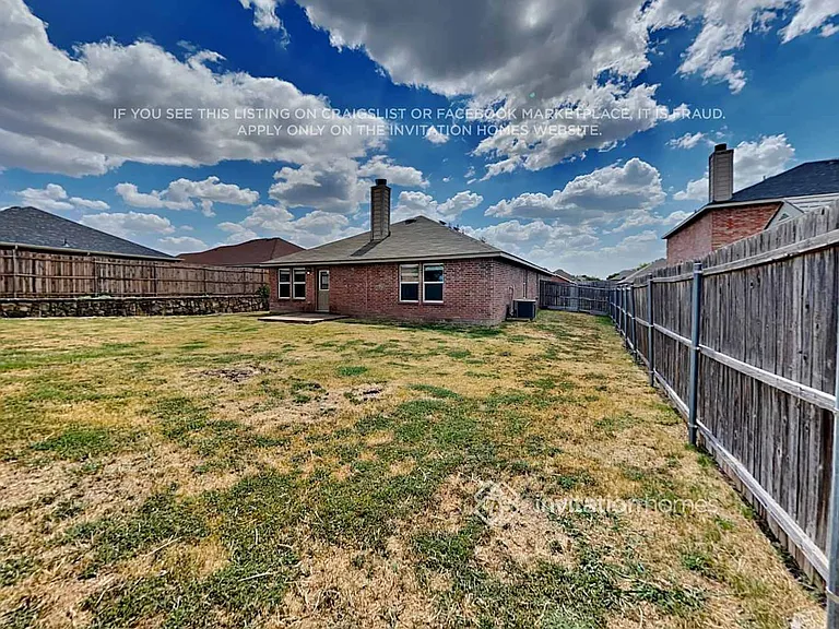602 Azalea Dr — Photo 16