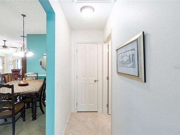 5th image of 17811 SE 87th Melrose Ct