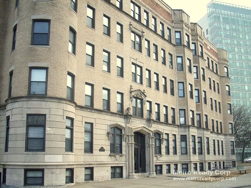 1st image of 238 Hemenway St APT 1