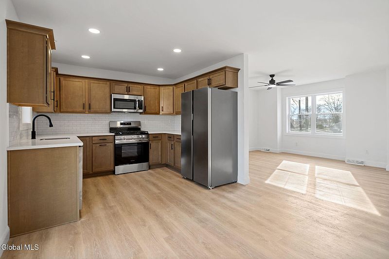 5th image of 3 Gasner Avenue