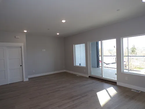 1605 NW Drake St — Photo 7