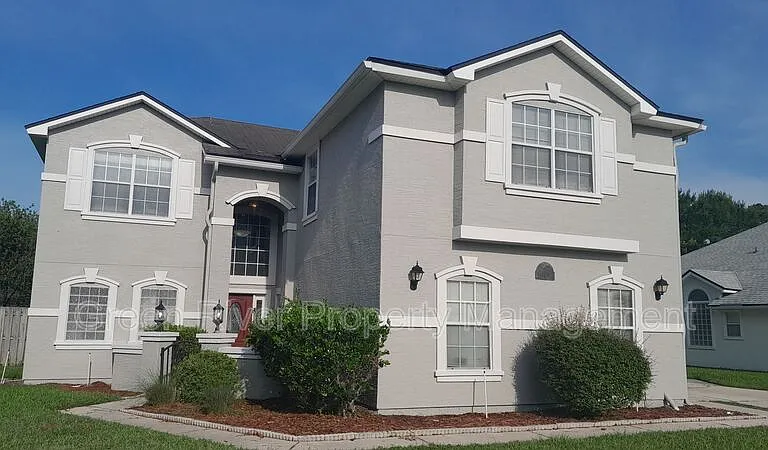 1804 Sea Pines Ln — Photo 1