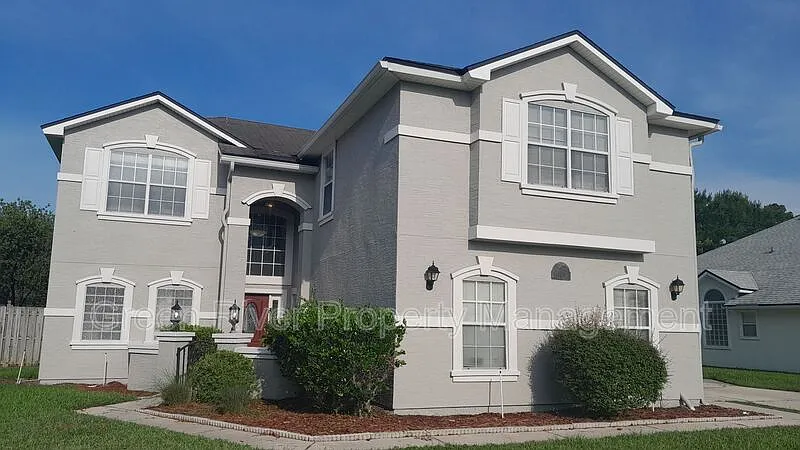 1804 Sea Pines Ln
