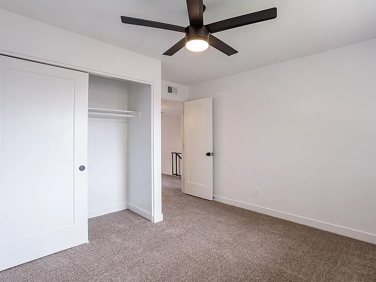 3909 S Mill Ave — Photo 25