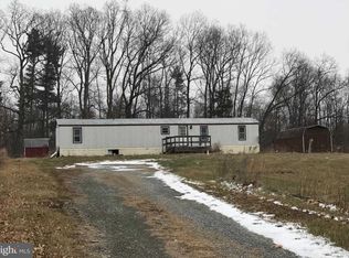 13 Middle Acres, Newville, PA 17241