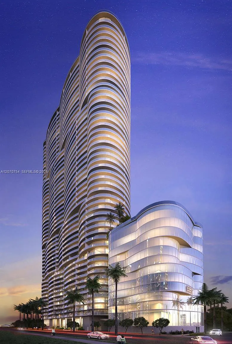 Aria On The Bay Condo — Photo 1