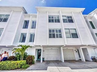 8234 Harborside Cir, Englewood, FL 34224