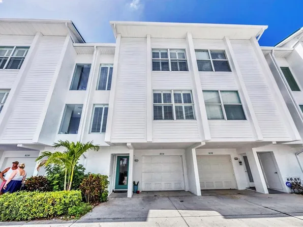 8234 Harborside Cir, Englewood, FL 34224