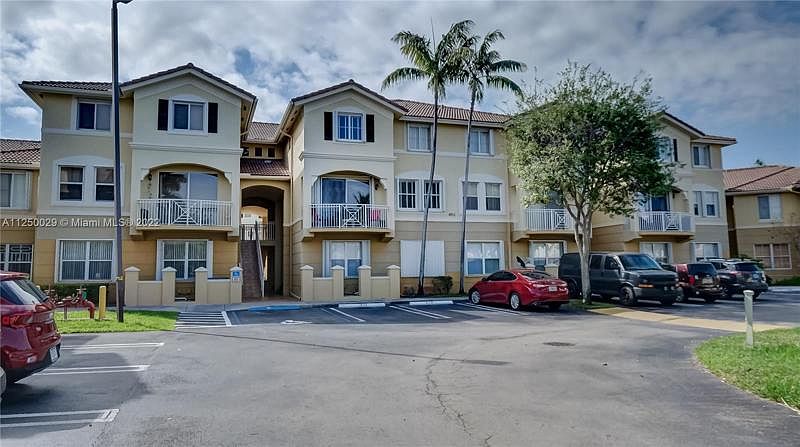 1st image of 8912 W Flagler St APT 212