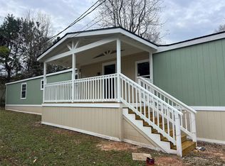 105 Earl Rd, Huntsville, TX 77320