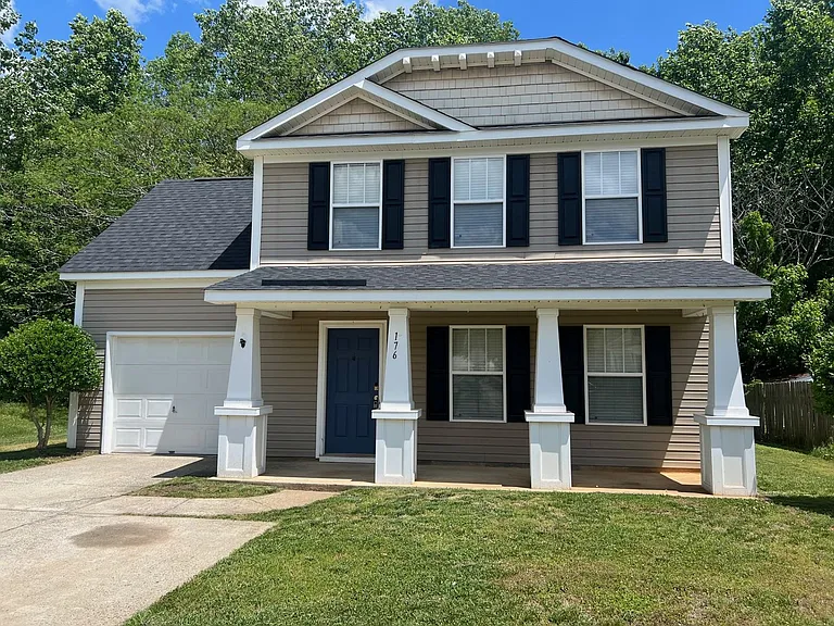 176 English Hills Dr — Photo 1