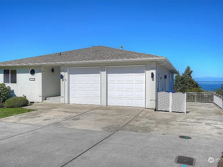 1207 Sequalish St — Photo 5