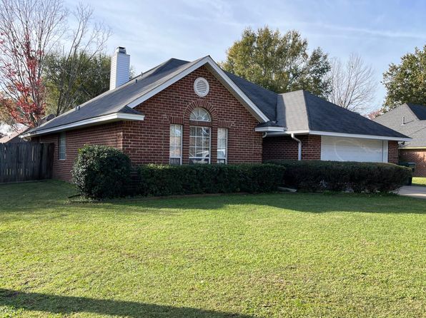 3211 McDonald Rd