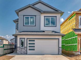 6224 29th Ave NW, Edmonton, AB T6T 0X7