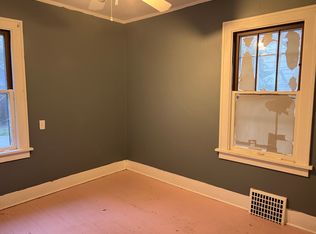 3827 Franklin St, Omaha, NE 68111