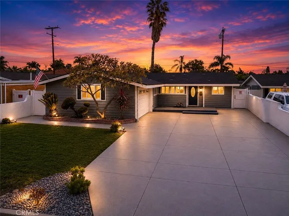 10930 Groveland Ave, Whittier, CA 90603