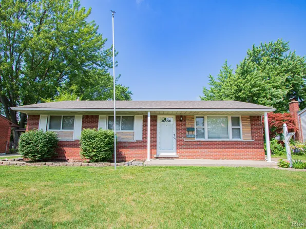 43629 Bockley Dr, Sterling Heights, MI 48313