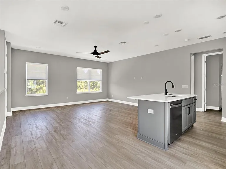 13782 Grignard Aly — Photo 29