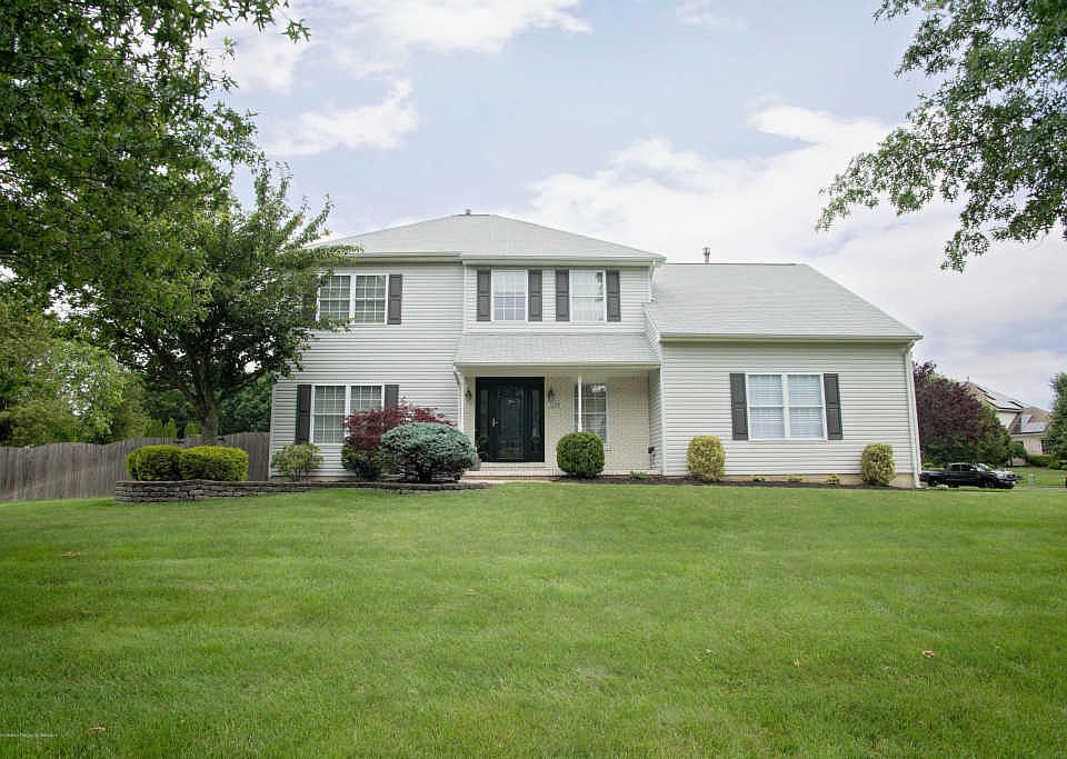 1st image of 1220 Wilkinson Dr