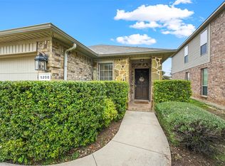 5208 Britton Ridge Ln, Fort Worth, TX 76179