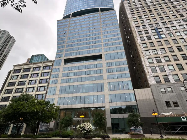 (undisclosed Address), Chicago, IL 60605