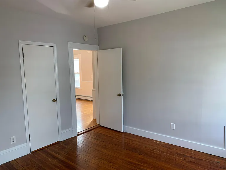 Front Bedroom-2