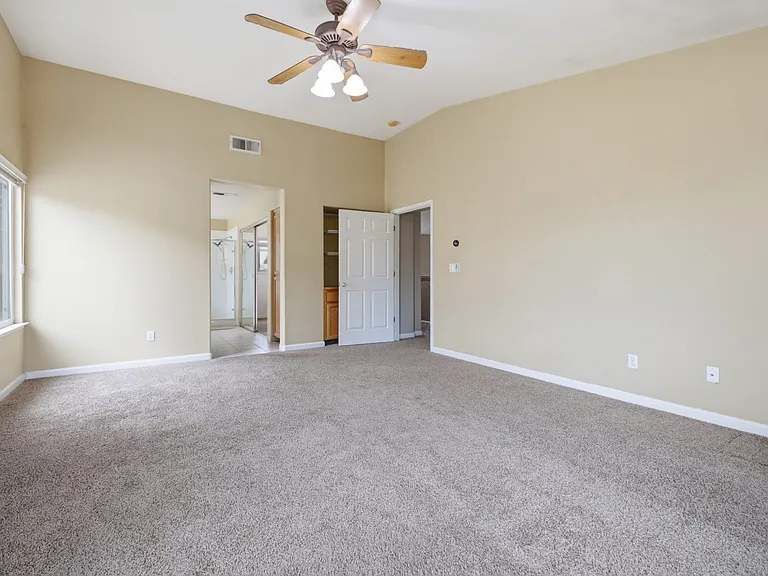 722 Summer Ln — Photo 39