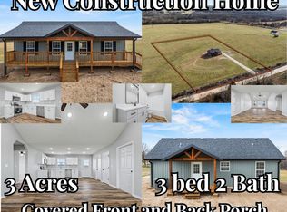 110 S Crossway Rd, Marshfield, MO 65706