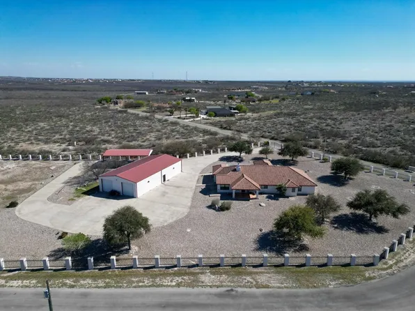 512 Lago Vista Dr, Del Rio, TX 78840