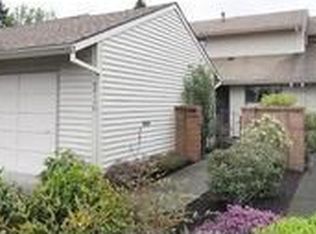 9410 SW Lakeside Dr, Tigard, OR