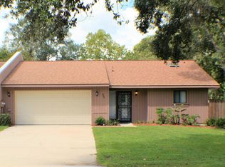 880 Lancaster Rd, Deland, FL 32720