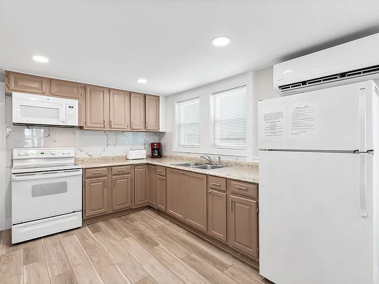 213 Philadelphia Ave #B — Photo 4