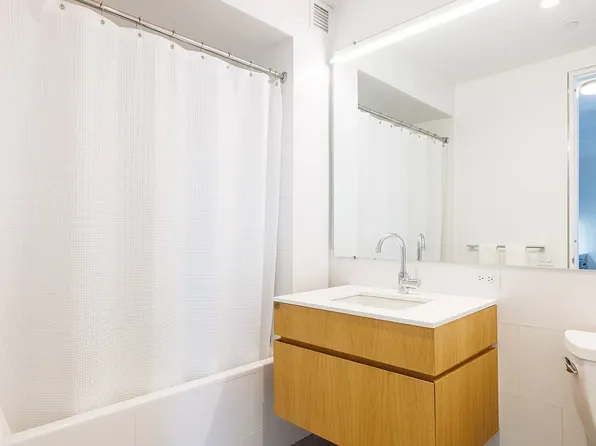 158 E 126th St APT 1002, New York, NY 10035
